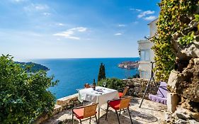 Stunning Old Town View Apart. Lenka
